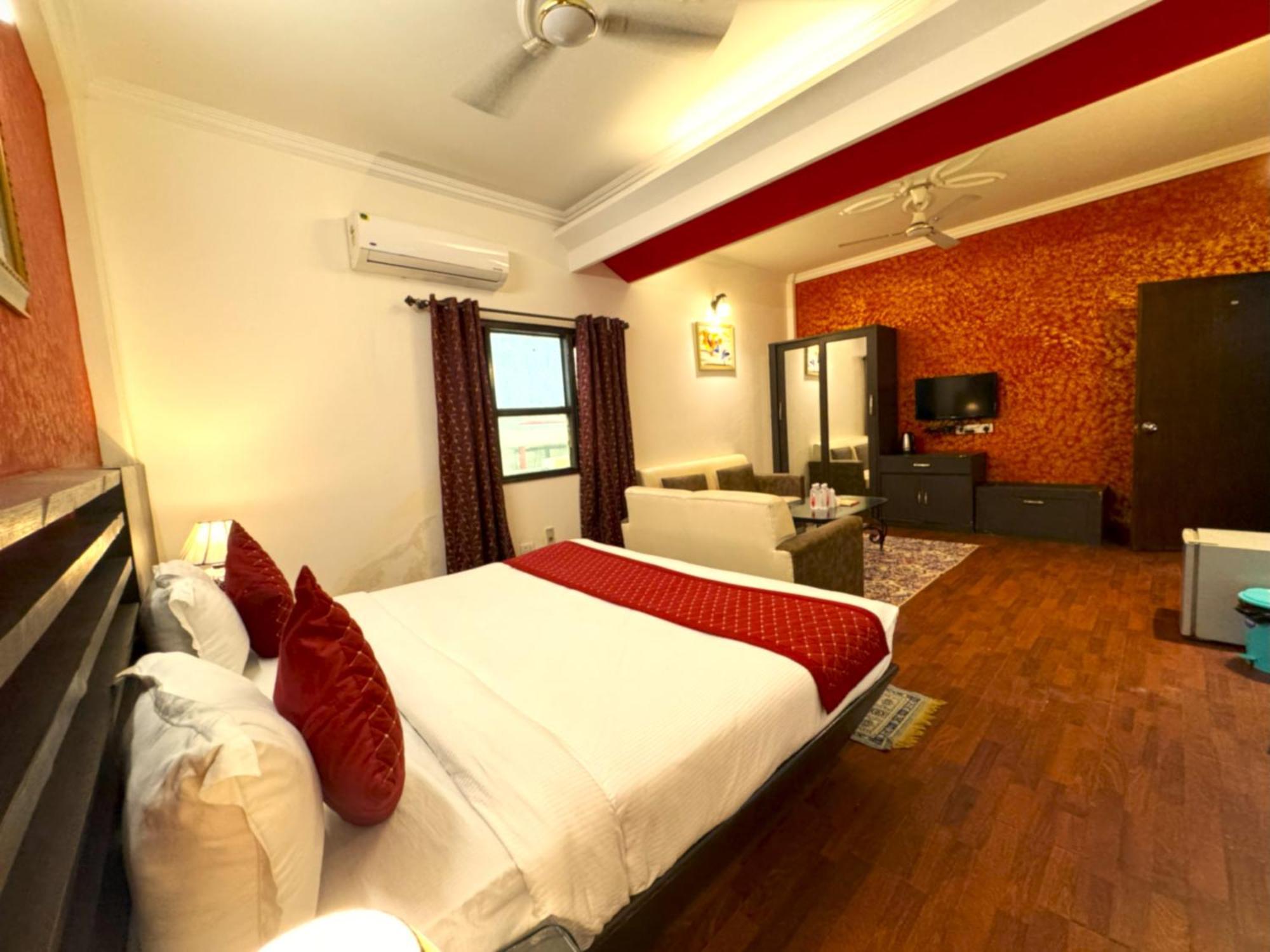 ניו דלהי Airport Hotel The Grand Shoba מראה חיצוני תמונה